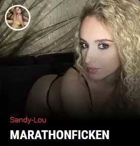 Sandy-Lou beim Marathinficken bei ihrer Camsex Livecam